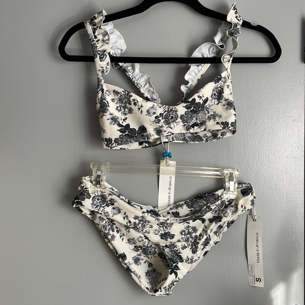 Boys+Arrows swim suit, size S, new - Picture 2 of 7